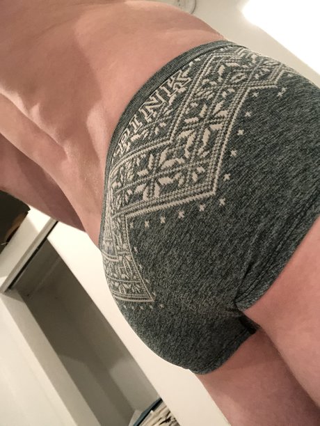 zachhh model exclusive images