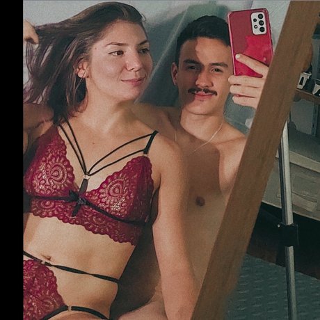 The Rabbits R amp ampJ model naked picture