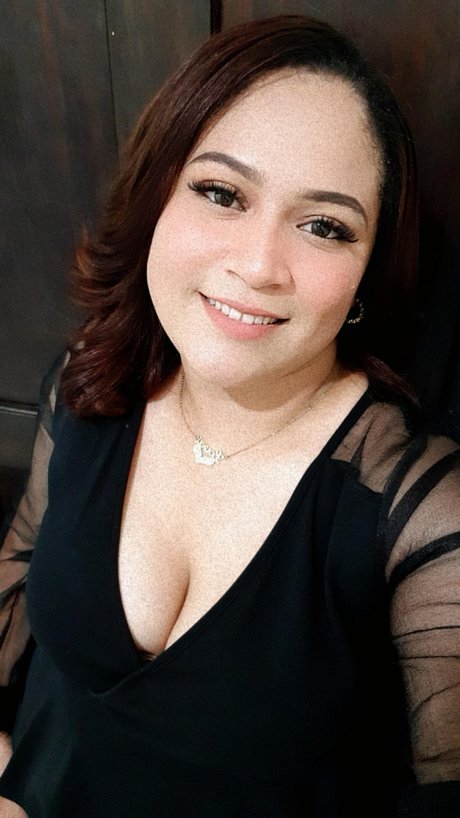 Ana Romero star high quality image