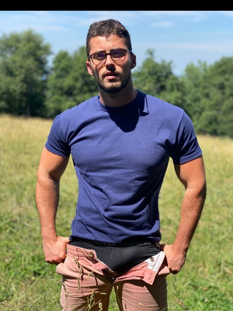 The boy you need from 9 to 11pm xxx star pics