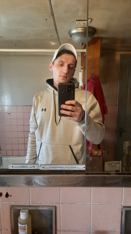 _Untamable_ model sex img