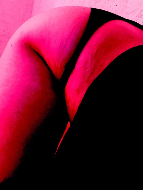 F tima Santos star nudes archive