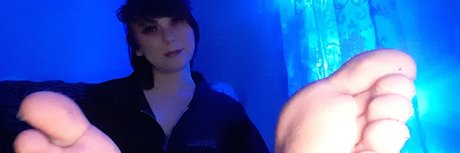 Queen Candace pretty actress pictures