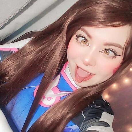 Sweetmoon UwU art model galleries