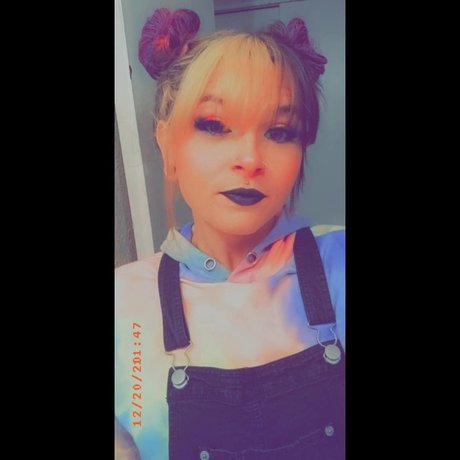 LexiGoree_ star top photos