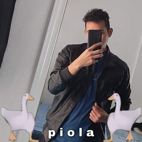 ElChino star naked pics