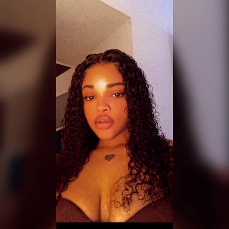 Qu Rose erotic star gallery