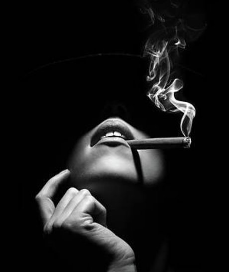 QueenE sexy pornstar pictures