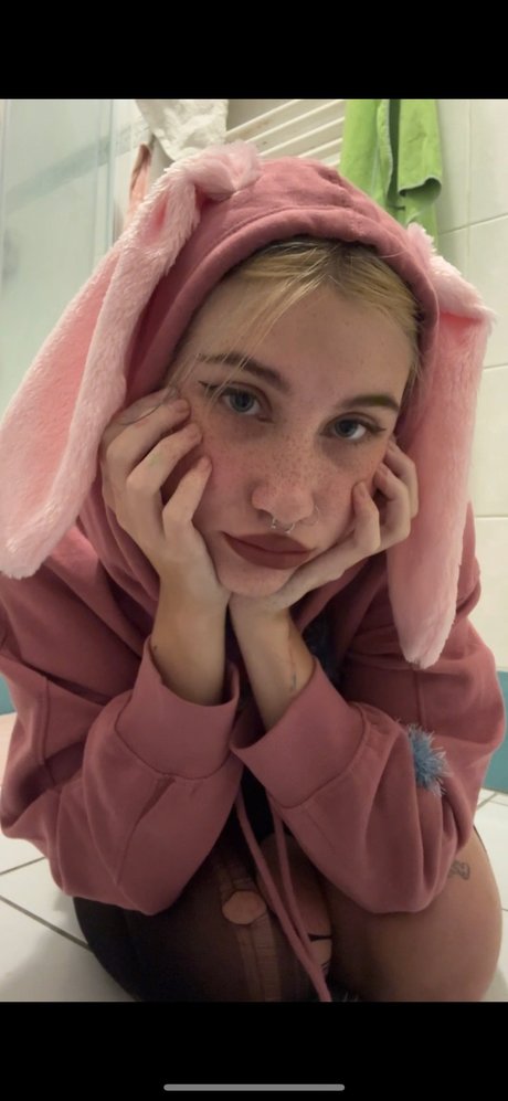 hanus nude pornstar pictures