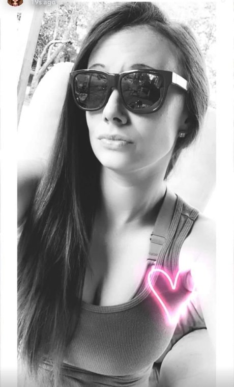 Katrina Woods pretty actress pic