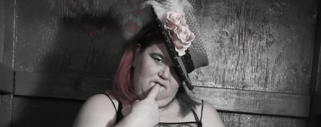 Ravenwhispers exclusive pornstar img