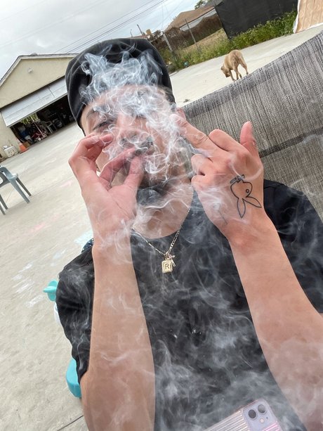 Rickey nude model picture