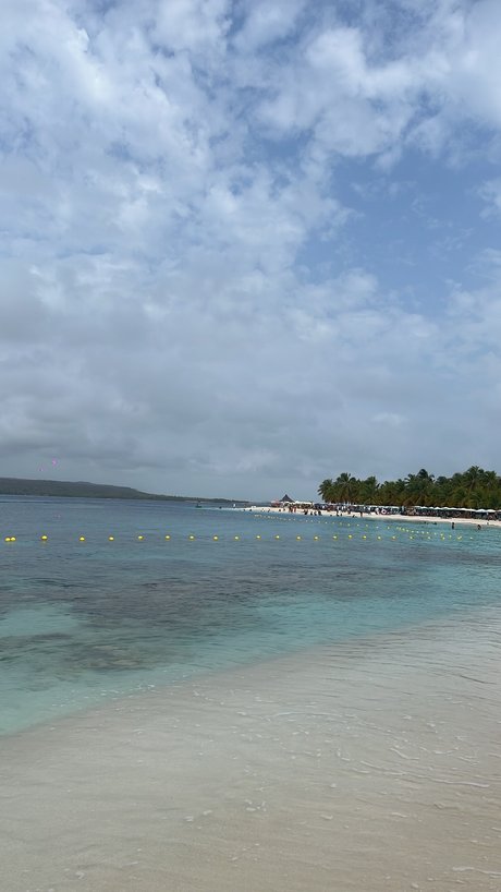 Garam naked star photo