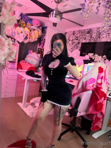 Mimsy erotic pornstar photo