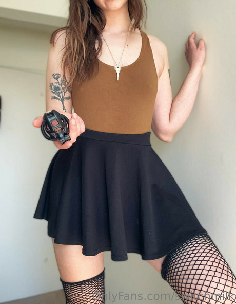 switchmilk model naked pictures