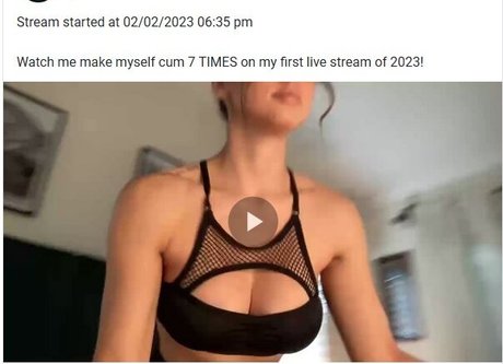 Sara Luvv star adult pictures