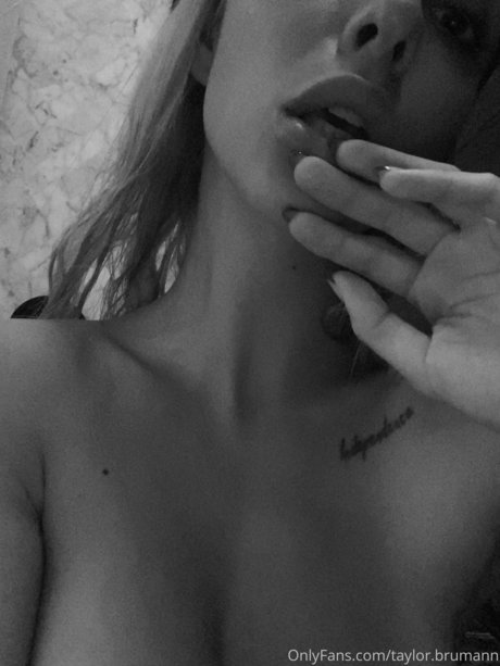 Taylor Brumann free star galleries