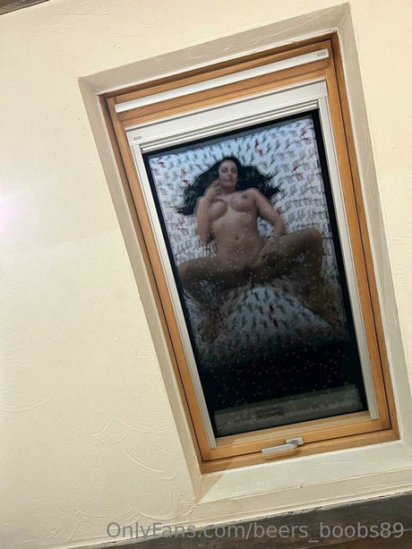 Lauren Beers high quality star pics