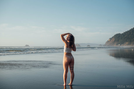 milliemillz erotic model galleries