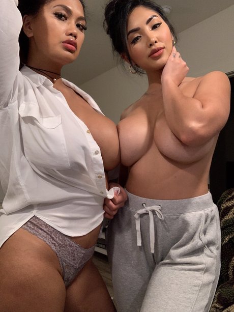 Marie Madore model erotic img