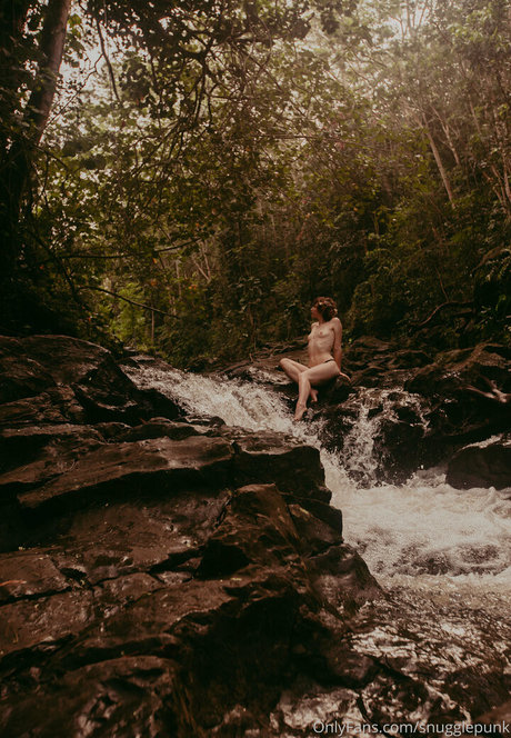 Snugglepunk pornstar high quality archive