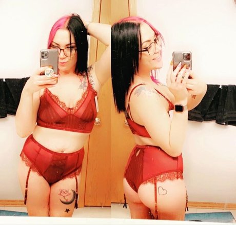 Kitty Lynn hd actress img