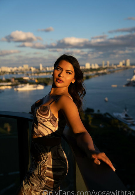 YogawithTaz pornstar sex gallery