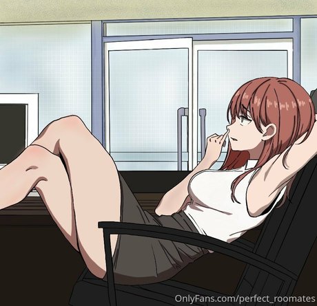 perfect roomates model exclusive pictures