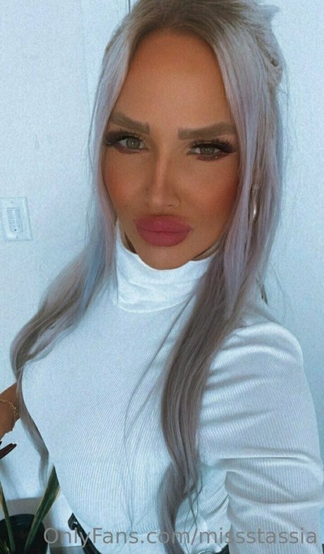 missstassia star beautiful img