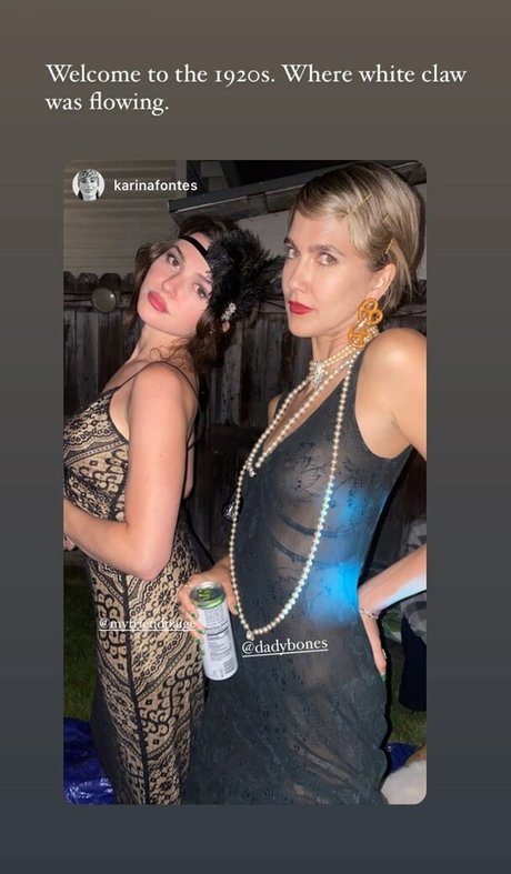 Lola Abbey model high quality image