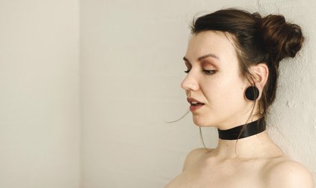 Chloe Ventura star nudes gallery