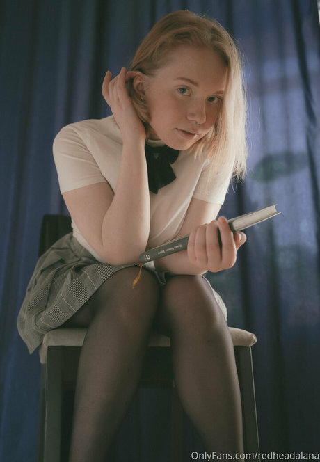 redheadalana pornstar pretty pics