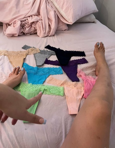 misspoizon free star nudes img