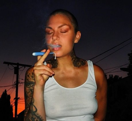 Krewella nice star picture