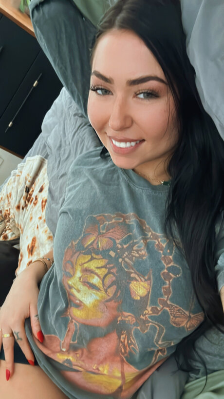 hungry4moore pornographic model pictures