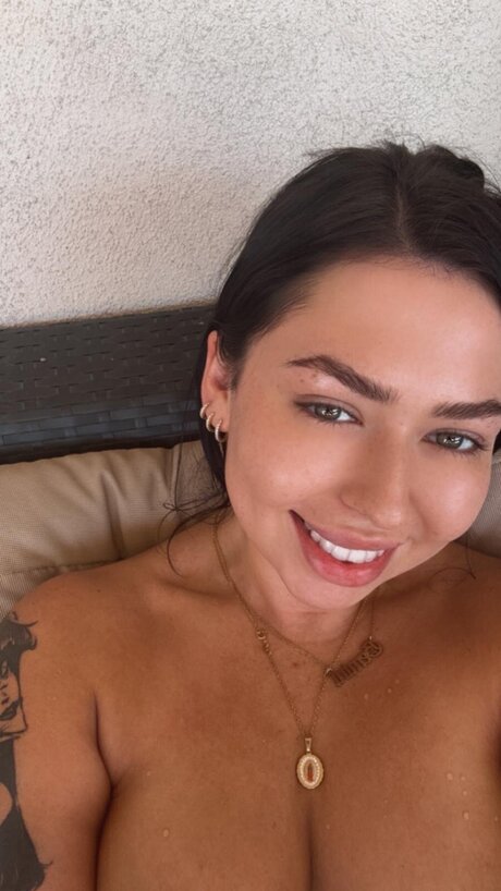 hungry4moore model art images