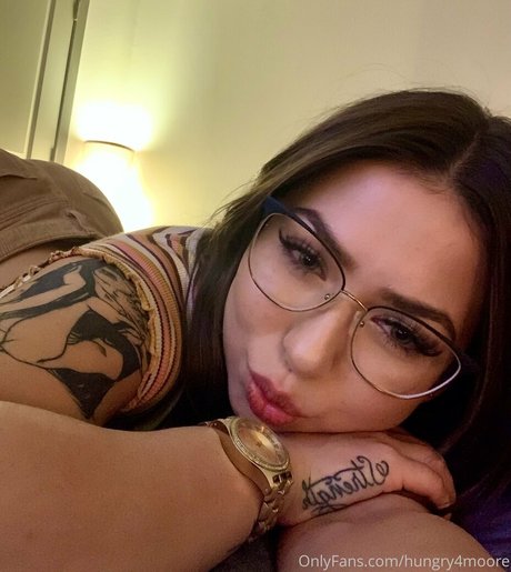 hungry4moore model nice archive