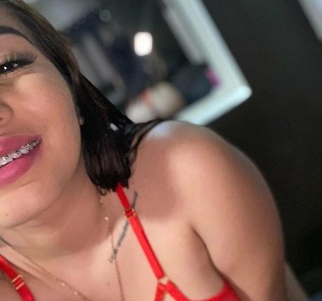 danielaverdin9 pornstar adult photos