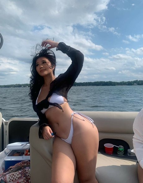 Faith Vang star hd picture