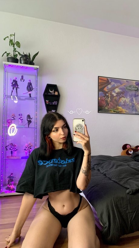 xdiandraxx star porn pic