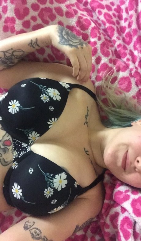 ddisgustingtxre beautiful actress archive