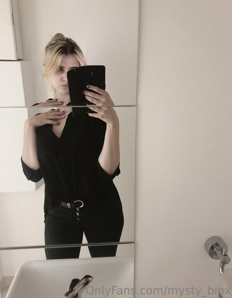 mysty binx nudes star archive