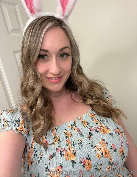 momdd1998 nice pornstar img