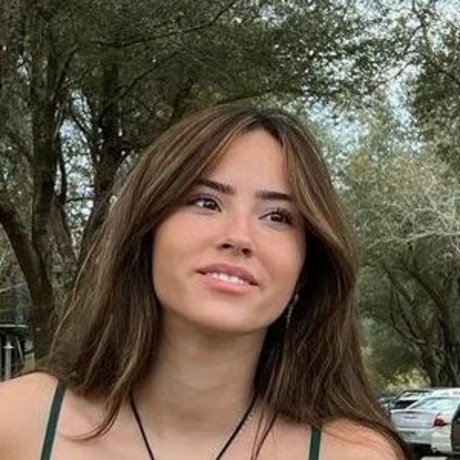 Julia Ernst model high quality img