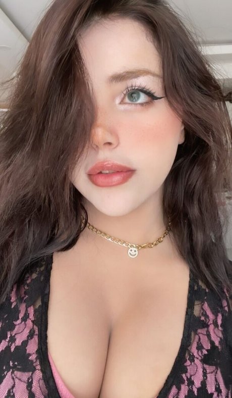 Melekwhoo nudes pornstar galleries