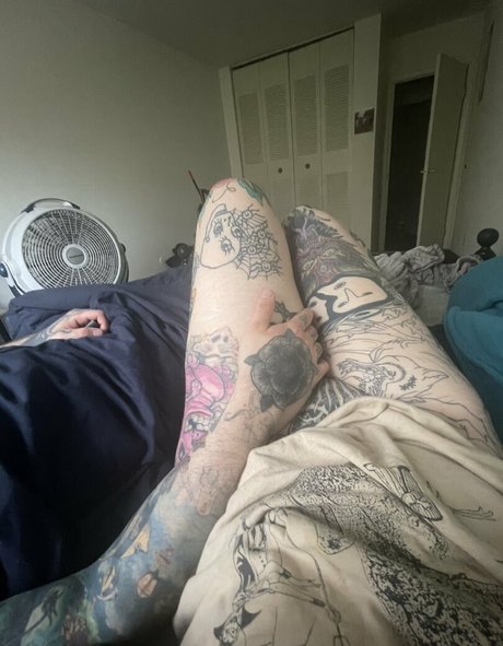 spookisideshow art pornstar img