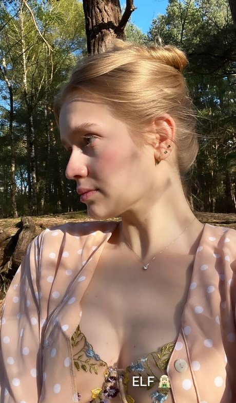 Vladababy erotic model gallery