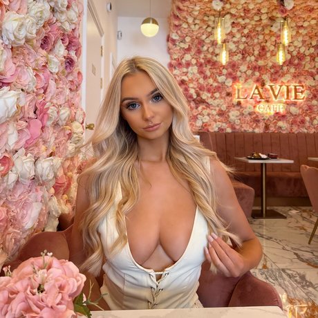 Mimi malthouse model hot gallery