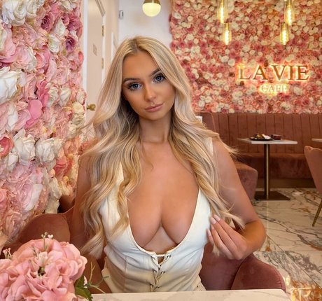 Mimi malthouse erotic actress photos