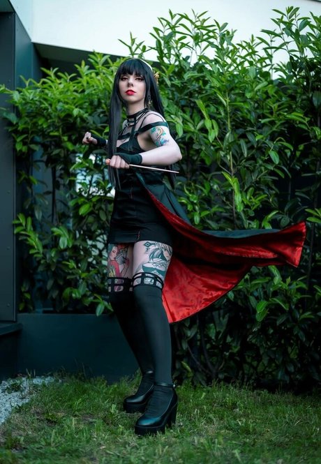 queen nevia pornstar sexy photos